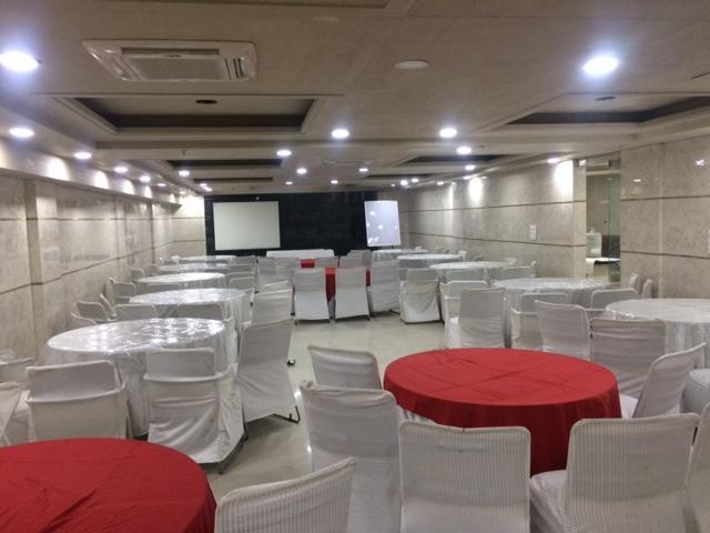 Hotel Karat 87 Inn Neu-Delhi Exterior foto